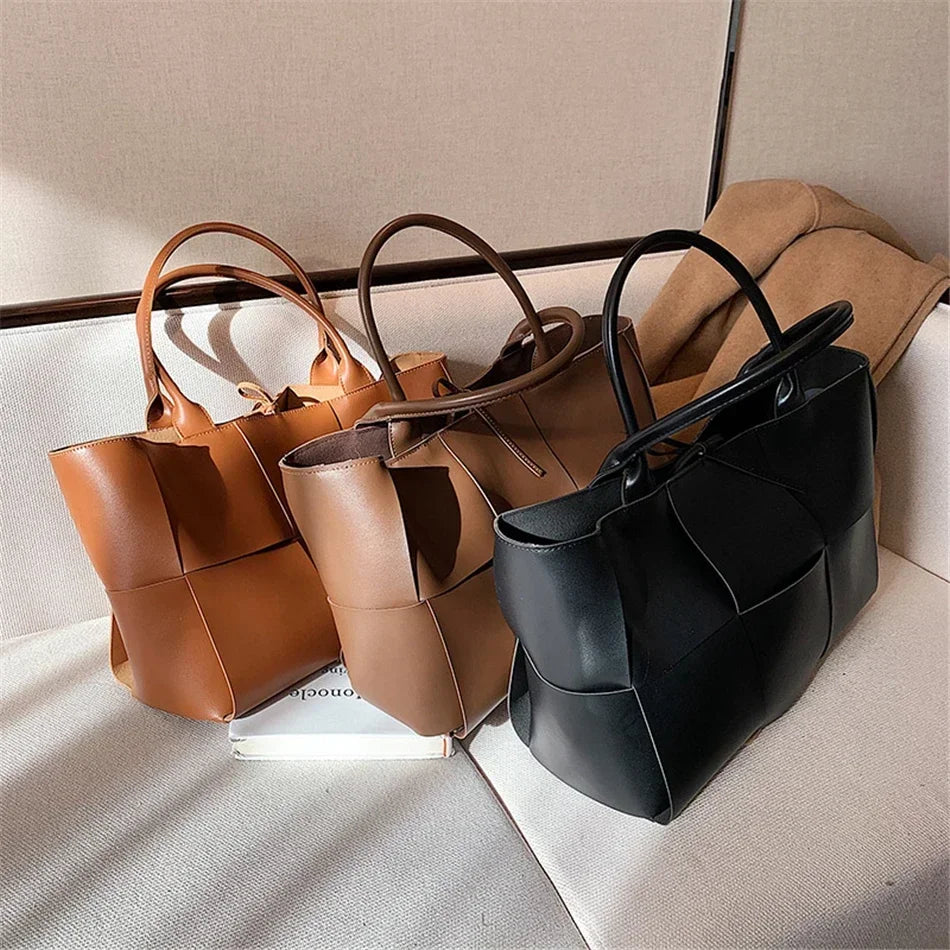 Grote Luxe Woven Handtas